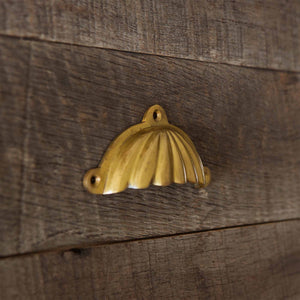 Scalloped Cup Handle